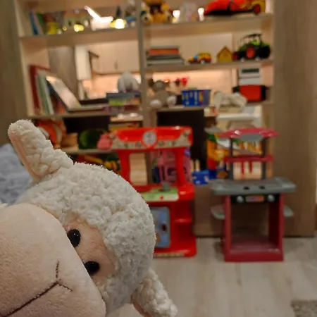 Family アパート エゲル